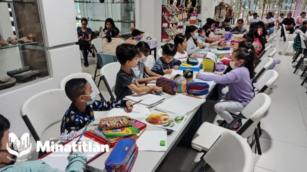 Inicia Taller de Pintura para Niñas y Niños en Minatitlán. Inicia Taller de Pintura para Niñas y Niños en Minatitlán.
