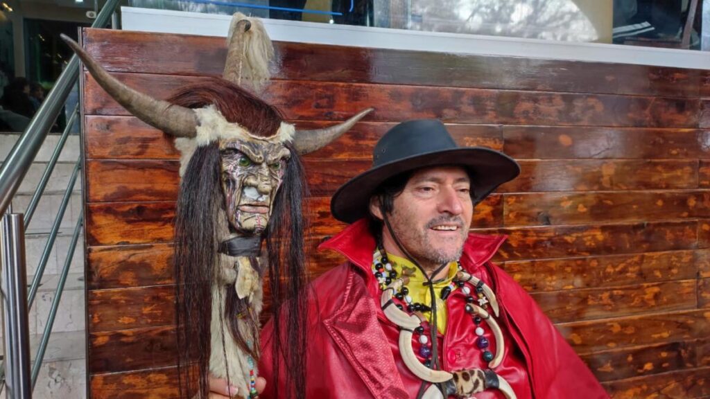 Brujo Mayor invita a celebrar ‘misa negra’ en Catemaco, Veracruz.