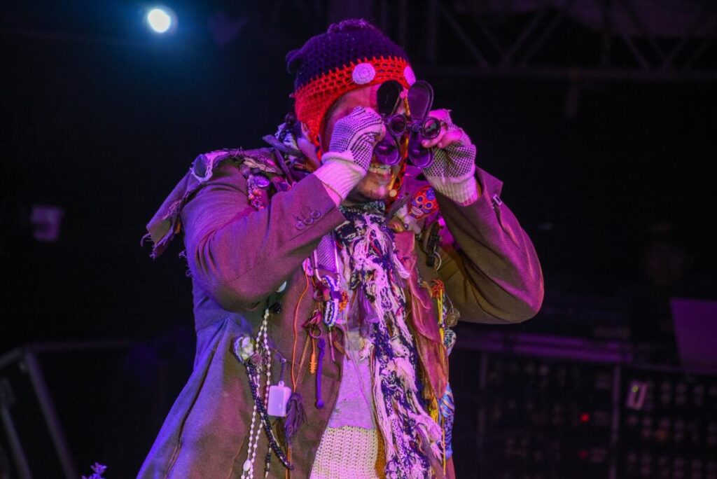 Conquista ‘Risas de Bolsillo’ a los visitantes de la ‘Gran Villa Coatza’