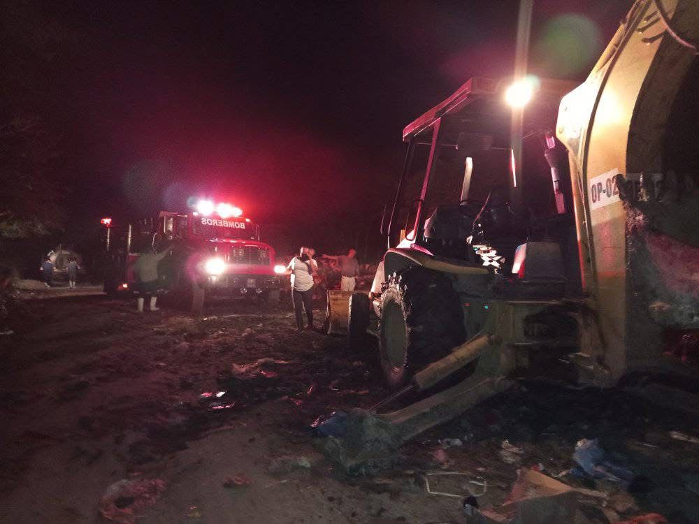 Posible Incendio Provocado en Basurero de Texistepec: La Población se Mantiene en Alerta Posible Incendio Provocado en Basurero de Texistepec: La Población se Mantiene en Alerta