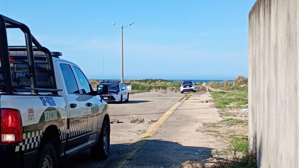 Hallan cadáver putrefacto en Coatzacoalcos Hallan cadáver putrefacto en Coatzacoalcos