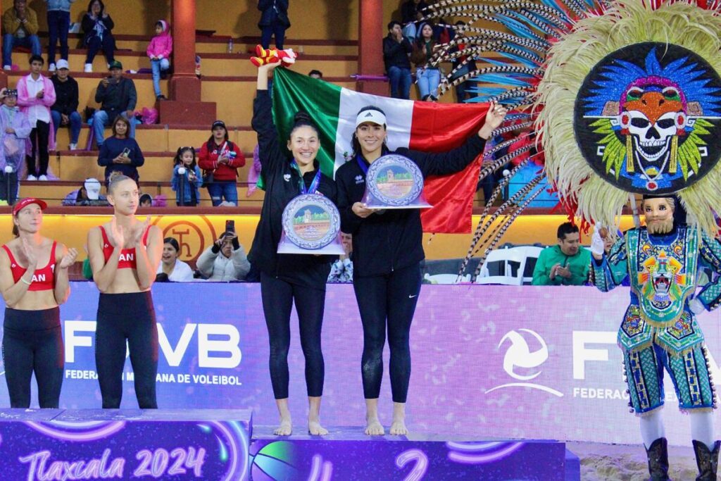 Atenas Gutiérrez: Orgullo de Coatzacoalcos y medallista mundial de voleibol de playa.