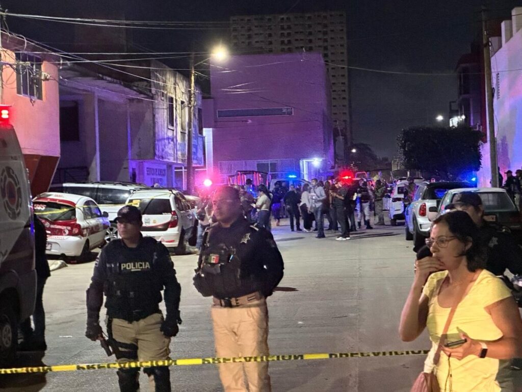 Ataque a taller mecánico deja un saldo preliminar de cuatro fallecidos en Coatzacoalcos.