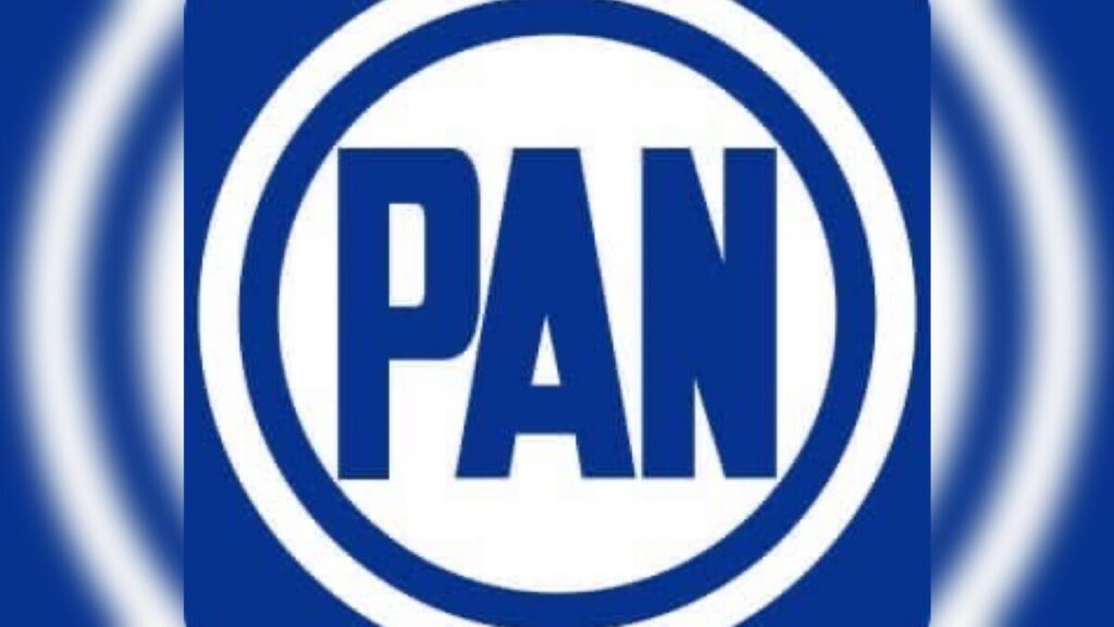 El Partido Acción Nacional va solo rumbo a la elección del próximo mes de Junio, donde se renovarán los 212 Ayuntamientos de la entidad. El Partido Acción Nacional va solo rumbo a la elección del próximo mes de Junio, donde se renovarán los 212 Ayuntamientos de la entidad.