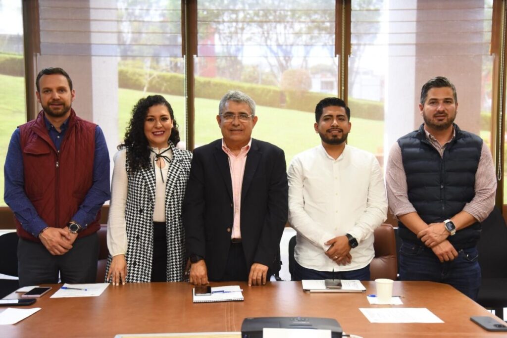 Presenta Comisión de Vigilancia reporte de cumplimiento de Plan de Trabajo. Presenta Comisión de Vigilancia reporte de cumplimiento de Plan de Trabajo.