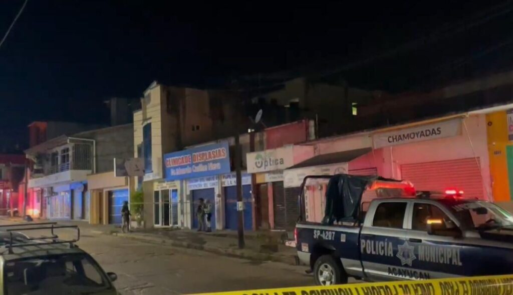 At4can clínica de Acayucan con b0mb4 mol0t0v.