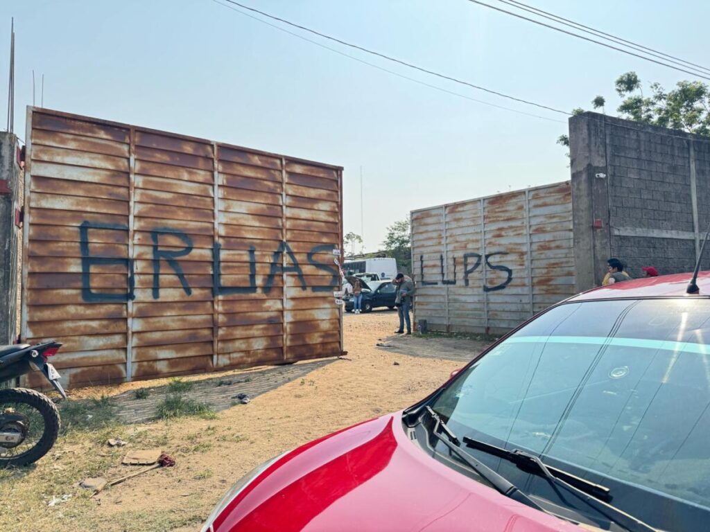 Comienza la entrega de unidades aseguradas en el corralón Grúas Lups de Coatzacoalcos. Comienza la entrega de unidades aseguradas en el corralón Grúas Lups de Coatzacoalcos.