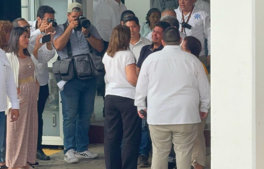 Me m@t@r0n a mi niño, solo quiero s3pult4rl0 y que haya justicia. Me m@t@r0n a mi niño, solo quiero s3pult4rl0 y que haya justicia.