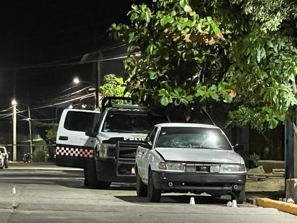 Un mecánico fue b@l34d0 mientras reparaba un vehículo en Sayula de Alemán.