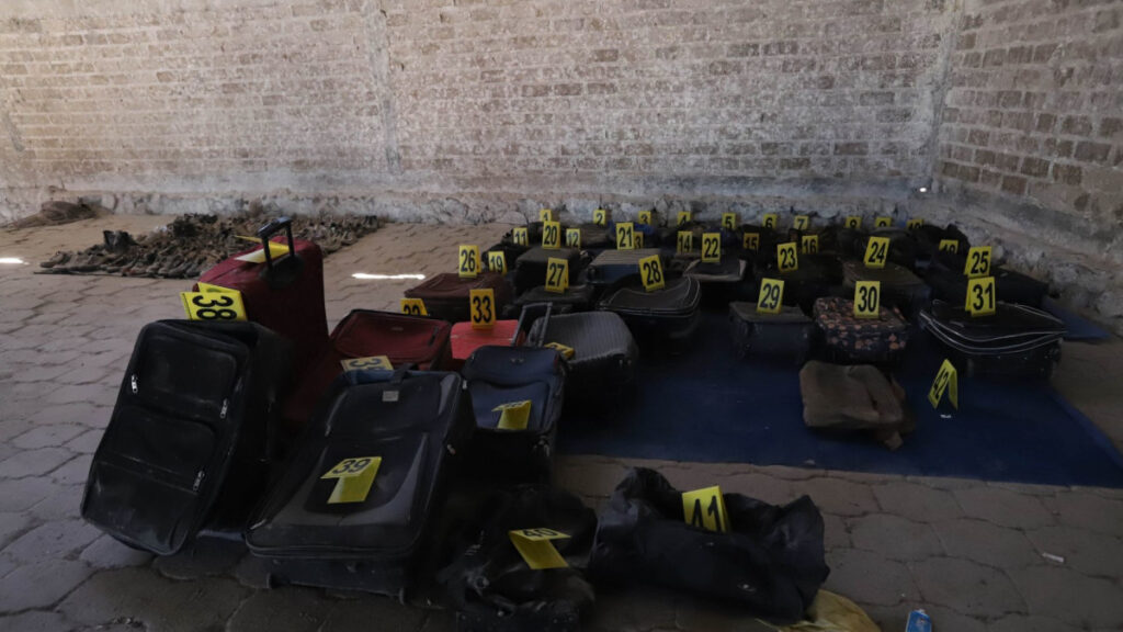 Piden a autoridades que realicen pruebas de ADN para identificar restos de Teuchitlán Piden a autoridades que realicen pruebas de ADN para identificar restos de Teuchitlán