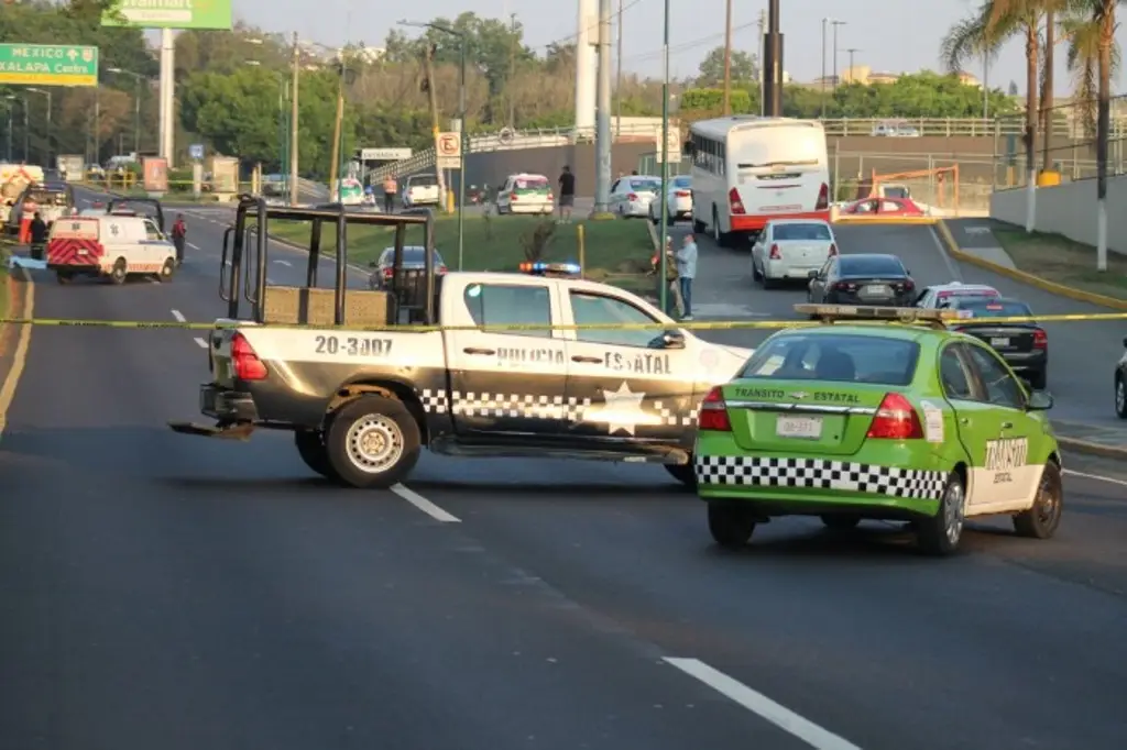 Mu3r3n 2 jóvenes en f@t@l accidente en carretera Xalapa – Veracruz. Mu3r3n 2 jóvenes en f@t@l accidente en carretera Xalapa – Veracruz.