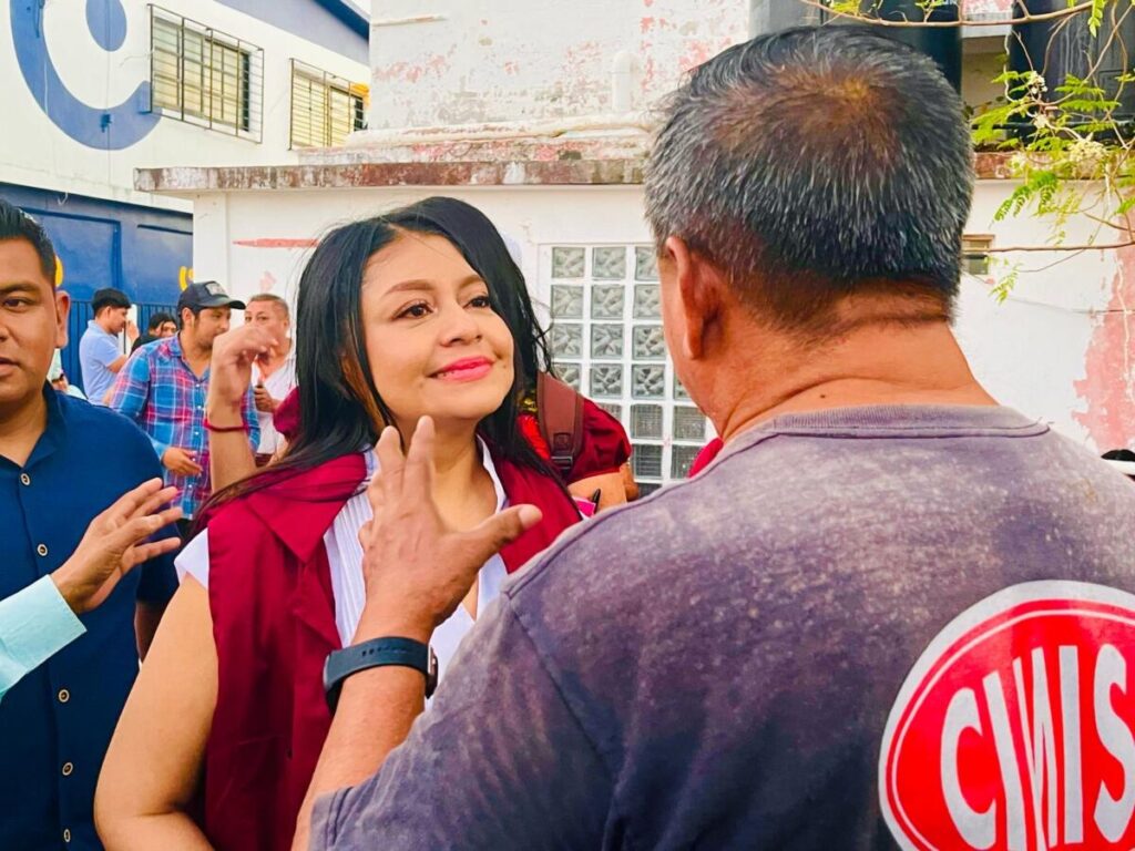 Avanza exitosamente campaña de afiliación a Morena en Jáltipan