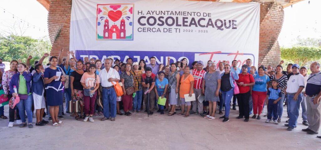 Trabajando Juntos por la modernización del municipio de Cosoleacaque. Trabajando Juntos por la modernización del municipio de Cosoleacaque.