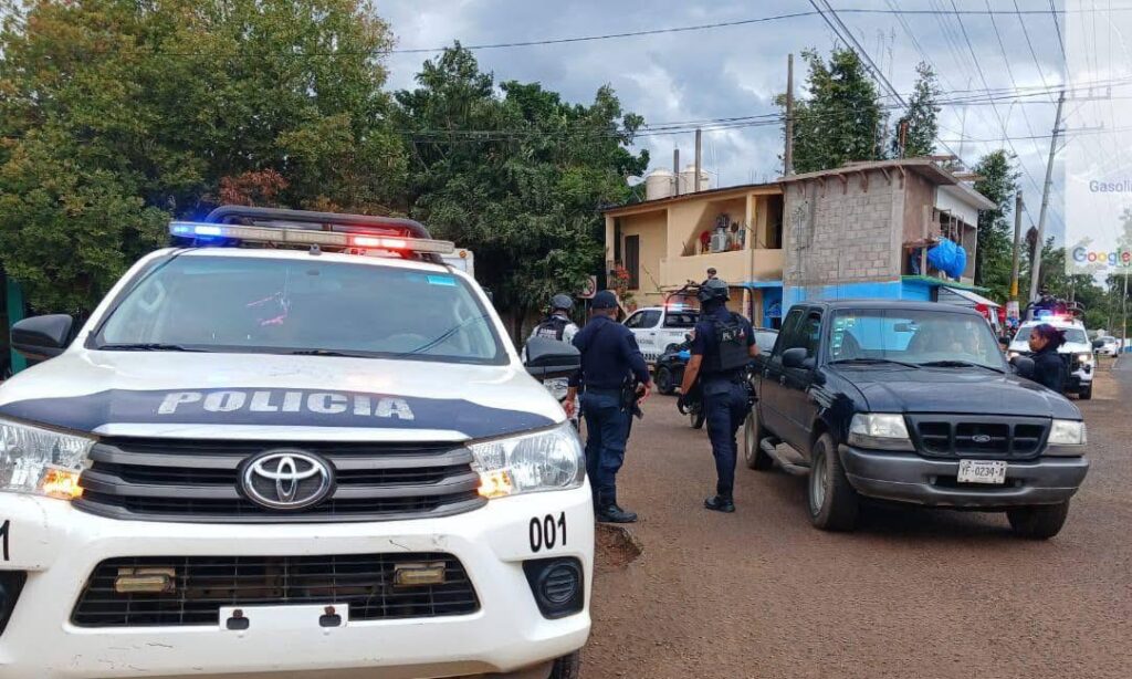 ROBAN CON LUJO DE VIOLENCIA AUTOMÓVIL EN COATZACOALCOS; ES RECUPERADO EN CHINAMECA