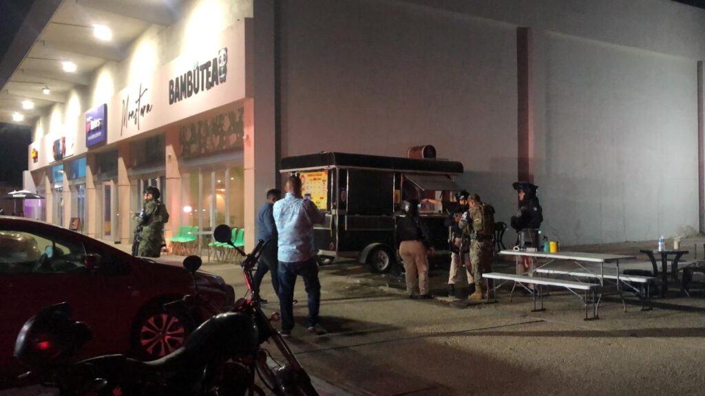 Flamazo deja cuatro lesionados en un negocio de comida en Coatzacoalcos