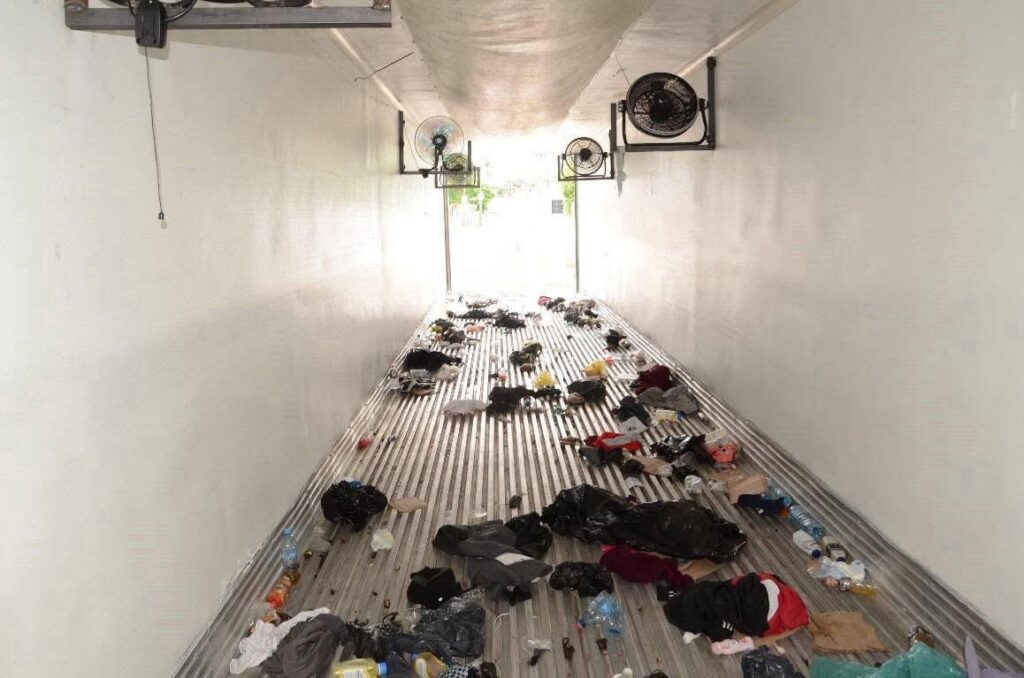 FGR obtiene sentencia de 18 años de prisión contra traficante de migrantes en Veracruz; transportaba a 114 menores.