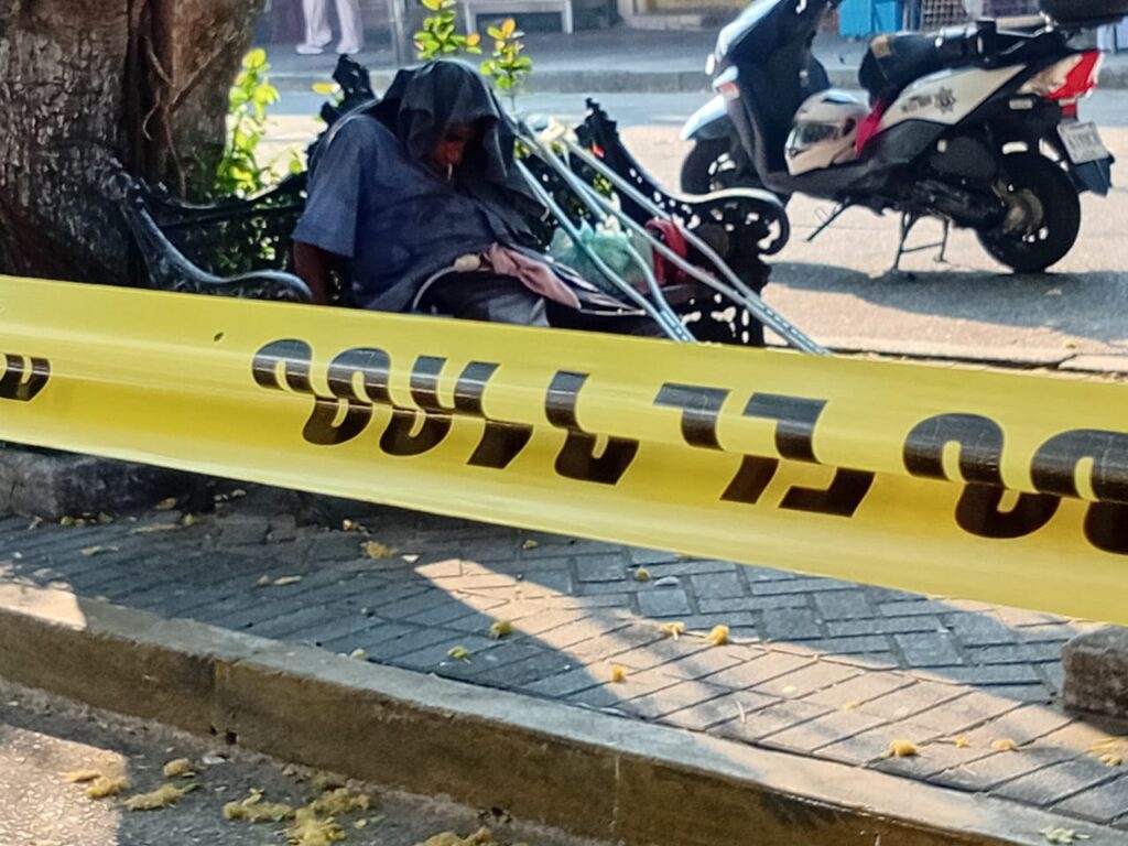 Mu3r3 otro hombre en condición de calle