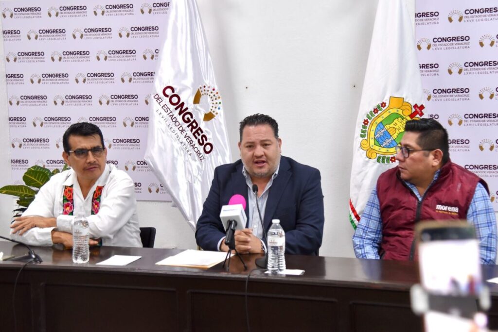 Informa diputado de Misantla su adhesión al Grupo Legislativo de Morena. Informa diputado de Misantla su adhesión al Grupo Legislativo de Morena.