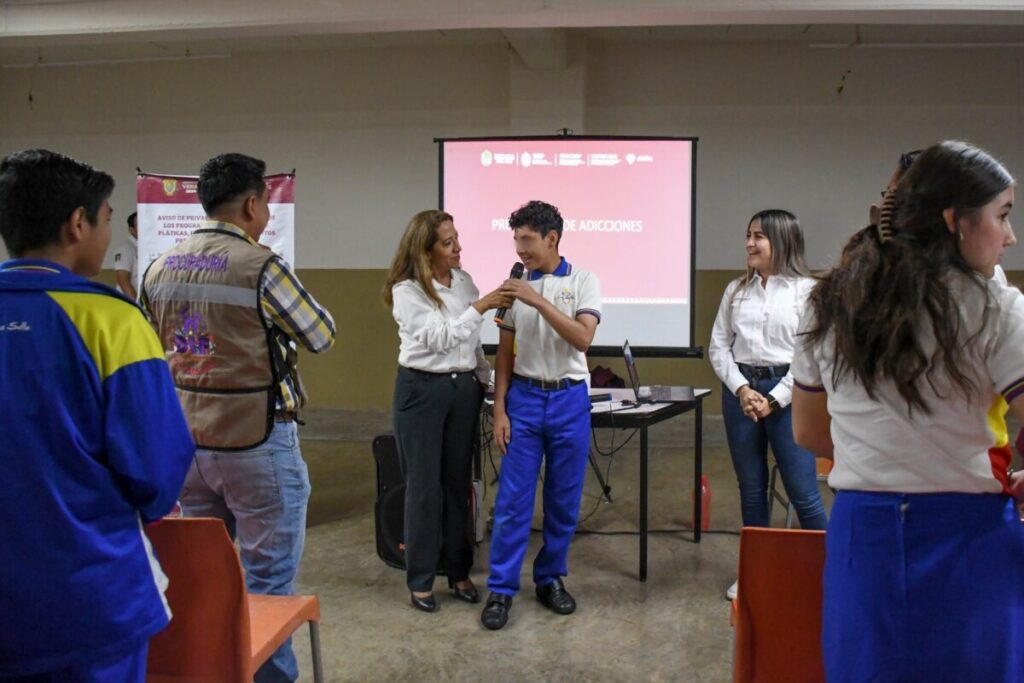 En Coatzacoalcos refuerzan la prevención de conductas antisociales en jóvenes