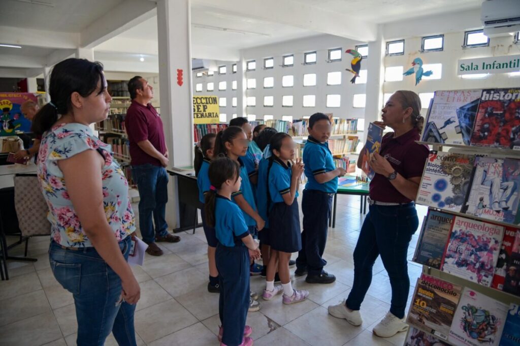 Fomentan el amor por los libros a niños de primaria Fomentan el amor por los libros a niños de primaria