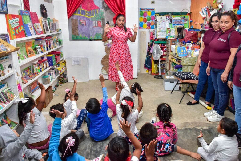 Viven niños de preescolar la primavera con cuentos, teatro guiñol y mucha diversión Viven niños de preescolar la primavera con cuentos, teatro guiñol y mucha diversión