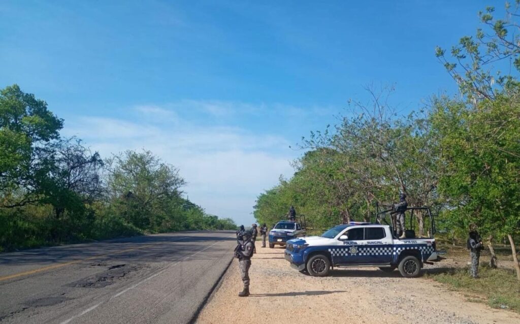 Hallan cuerpo 3j3cut4d0 en comunidad de La Arena, San Juan Evangelista.
