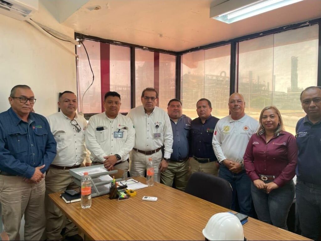 Habitantes denuncian cinco días de olor químico en Coatzacoalcos y Nanchital