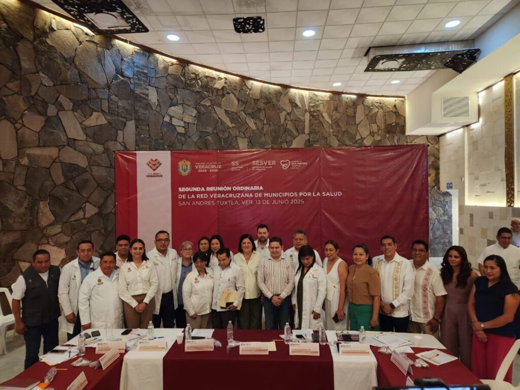 Gobierno de Coatzacoalcos participa en la Segunda Reunión de la Red Veracruzana de Municipios por la Salud Gobierno de Coatzacoalcos participa en la Segunda Reunión de la Red Veracruzana de Municipios por la Salud