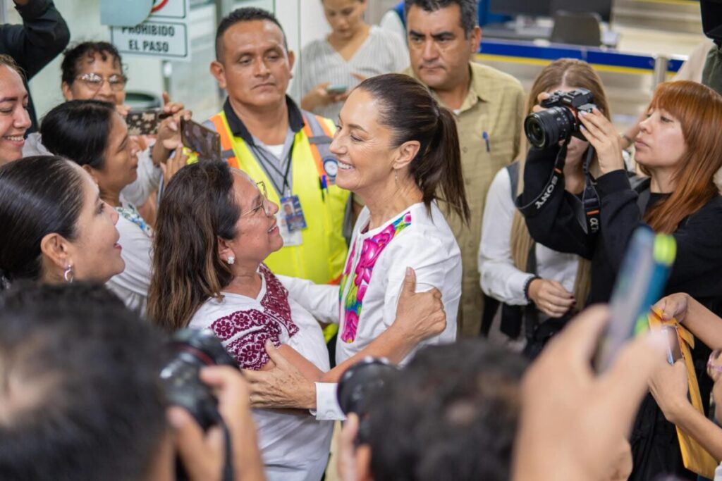 Carmen Medel reconoce el liderazgo de la Presidenta Claudia Sheinbaum y reafirma el compromiso con la Cuarta Transformación desde Minatitlán
