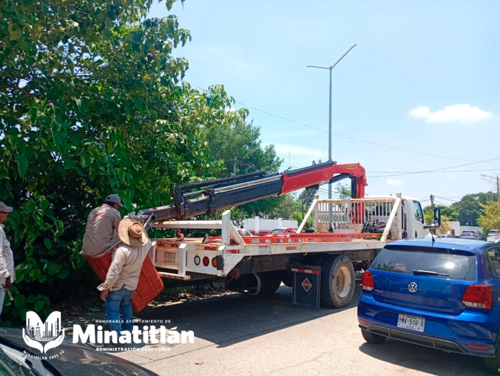 Minatitlán fortalece el servicio de alumbrado público en beneficio de la ciudadanía