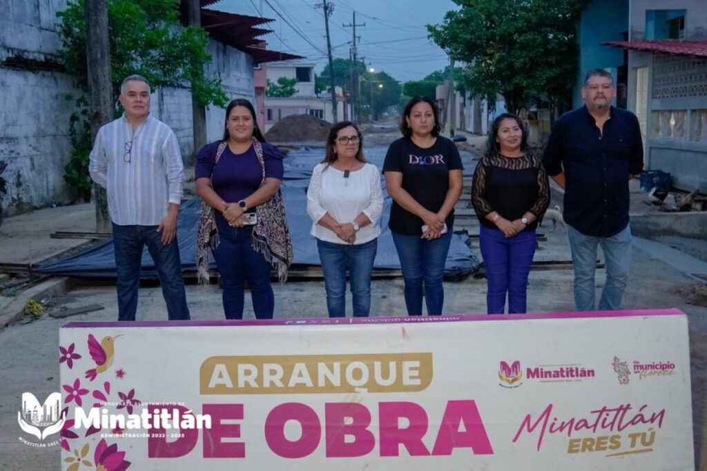 Carmen Medel da inicio a la primera obra de pavimentación del 2025 en la colonia Petrolera