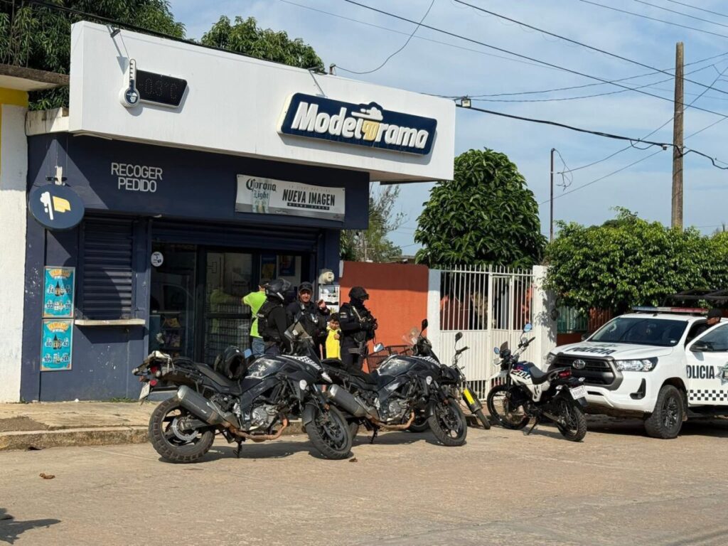 Asaltan Modelorama en colonia Lealtad de Soconusco; una mujer sufrió crisis nerviosa.