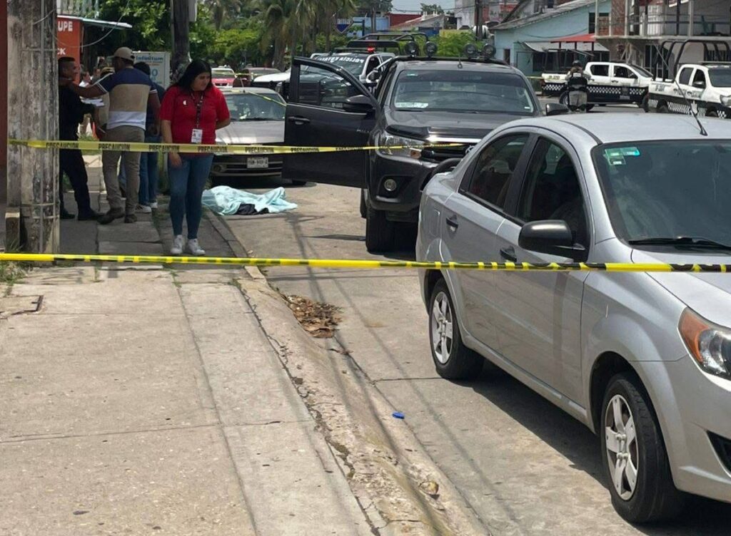 3j3cut4n a h0mbr3 en Nanchital que presuntamente dañaba vehículos