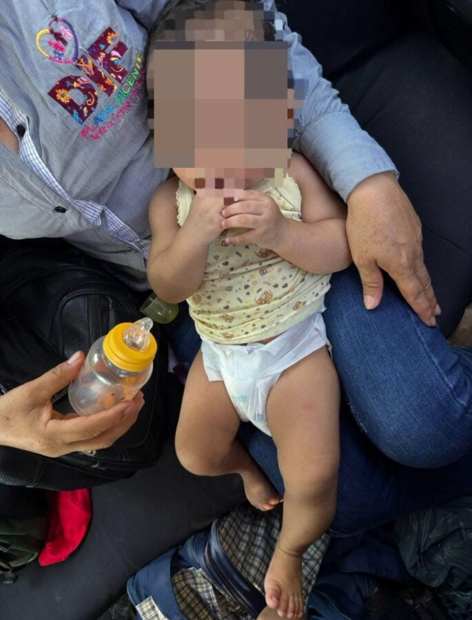 Rescatan a bebé de seis meses vIctIm4 de m4ltr4t0 infantil en comunidad de Playa Vicente. Rescatan a bebé de seis meses vIctIm4 de m4ltr4t0 infantil en comunidad de Playa Vicente.