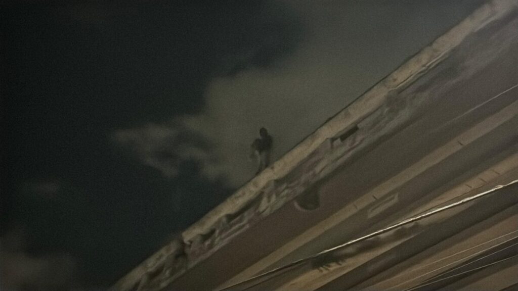 Hombre amenazó con lanzarse de un puente en Coatzacoalcos; fue rescatado tras 40 minutos de tensión Hombre amenazó con lanzarse de un puente en Coatzacoalcos; fue rescatado tras 40 minutos de tensión