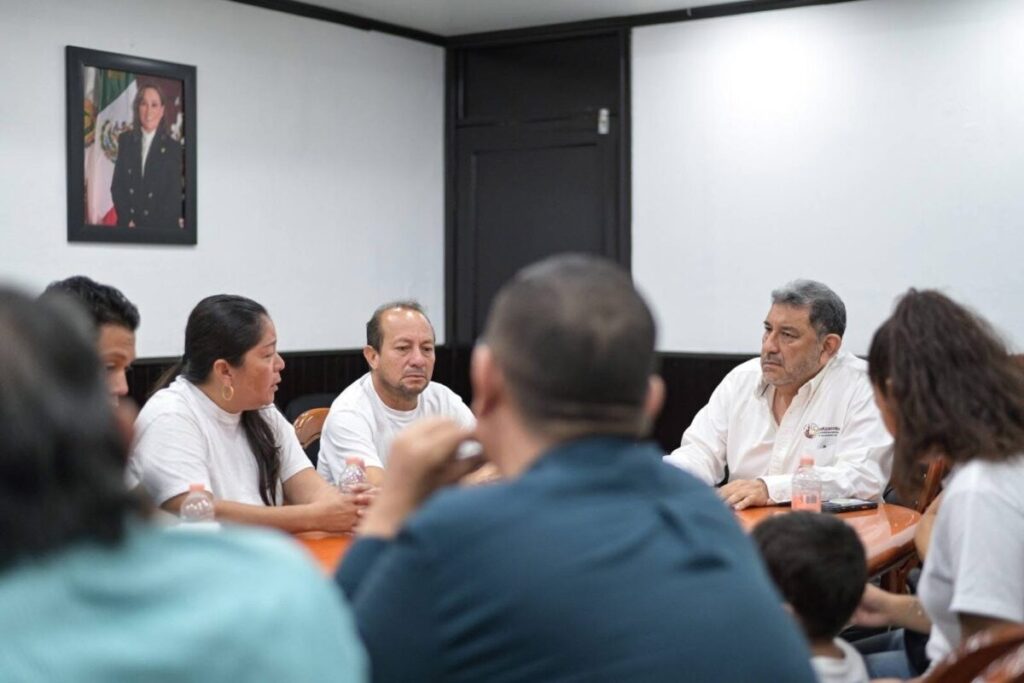 Garantiza alcalde de Coatzacoalcos acompañamiento en investigación de accidente vial