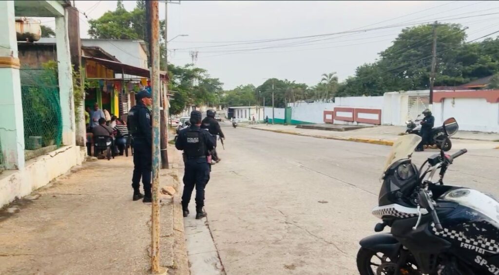 Intento de 3j3cuci0n provoca fuerte despliegue policiaco en Minatitlán.