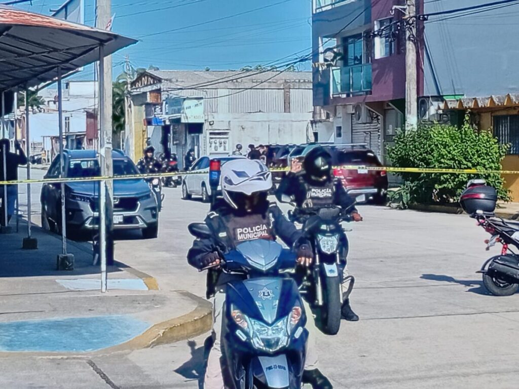 VIDEO: Deja cabeza de cerdo con 4m3n4z4s en Coatzacoalcos