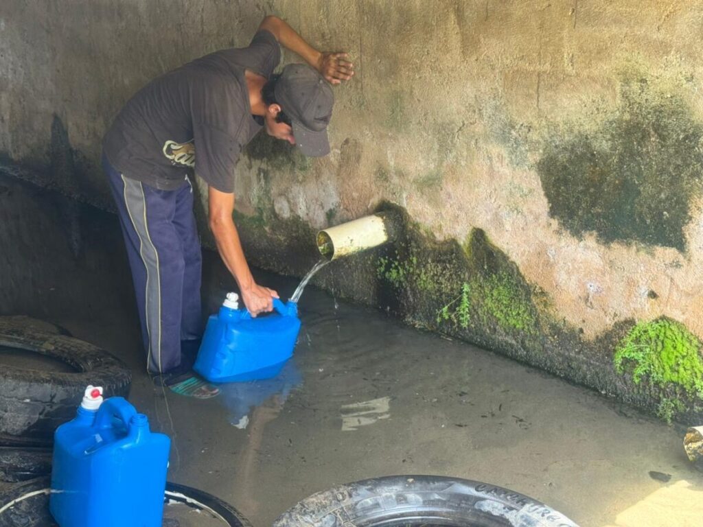 Escasez de agua en Coatzacoalcos se agudiza tras tres días de la toma de la presa Yuribia