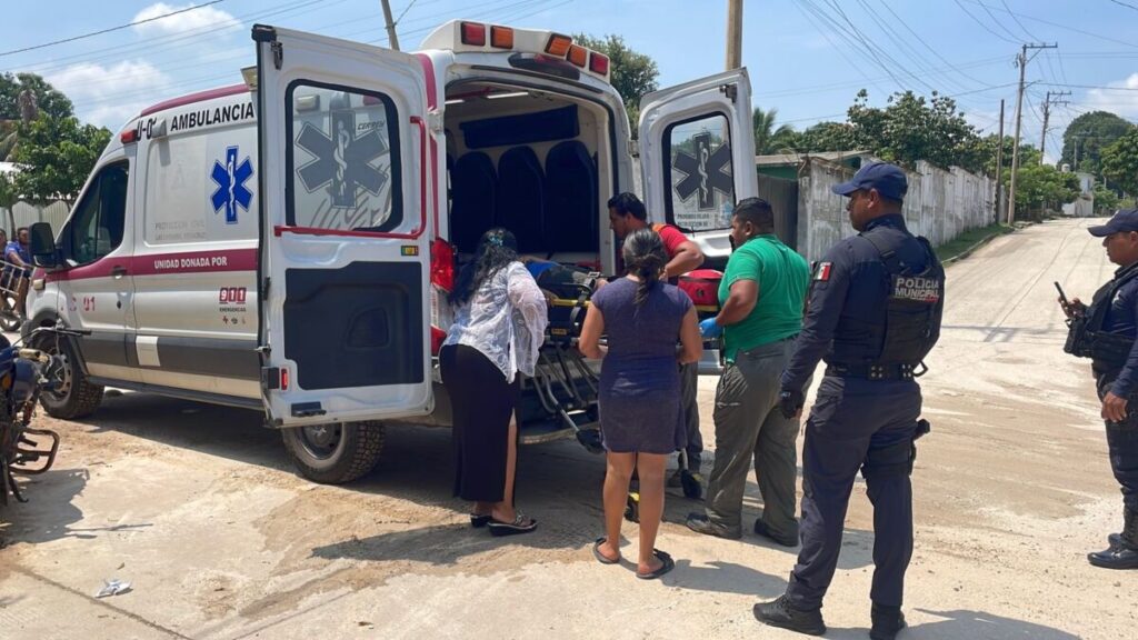 Choque entre dos motocicletas deja a niño de 12 años seriamente lesion@d0 en Las Choapas Choque entre dos motocicletas deja a niño de 12 años seriamente lesion@d0 en Las Choapas