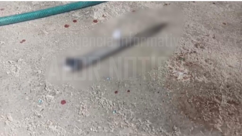 Muj3r fue agr3d¡d@ con un cuch¡ll0 en su domicilio en Hidalgotitlán Muj3r fue agr3d¡d@ con un cuch¡ll0 en su domicilio en Hidalgotitlán