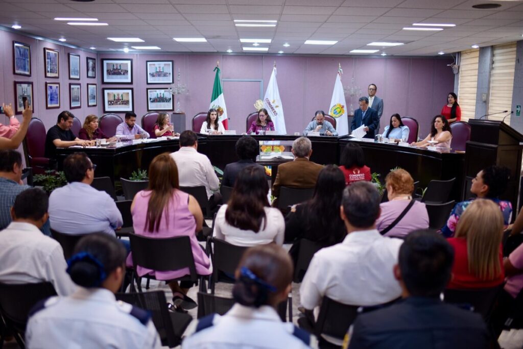 Recibe Congreso Iniciativa de la Gobernadora en materia de desaparición de personas