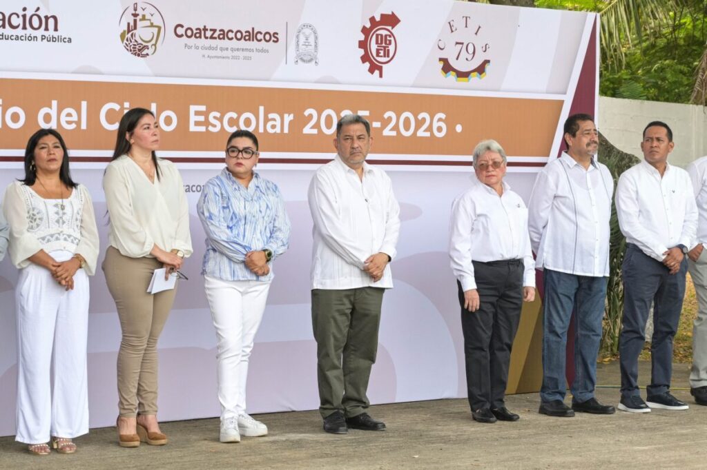 Arranca ciclo escolar 2025-2026 en Coatzacoalcos Arranca ciclo escolar 2025-2026 en Coatzacoalcos