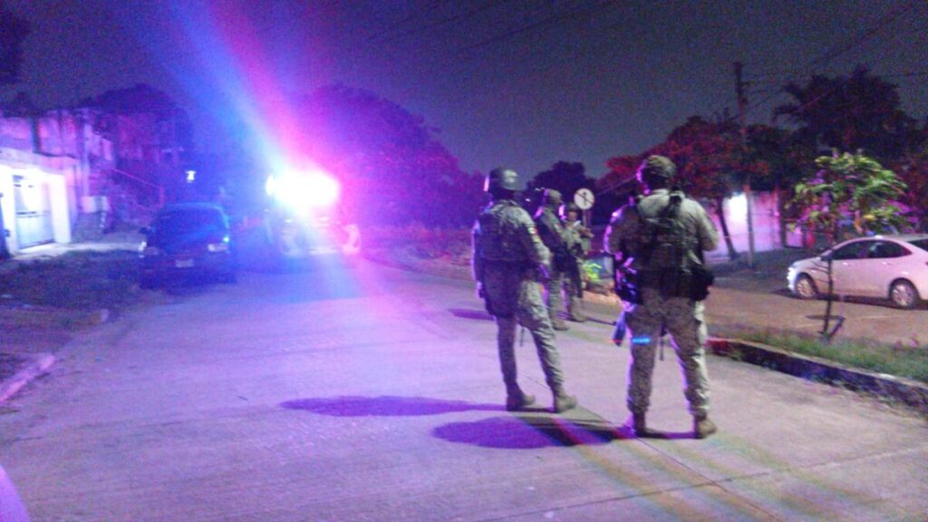 Hallan c4d4v3r en estado de pvtr3f4ccIon en Coatzacoalcos