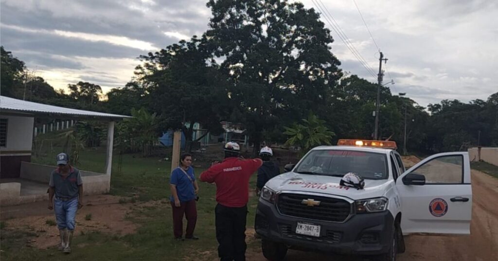 Venteo de en línea de Amoniaco deja cuatro intoxicados en Texistepec; por trabajos que se realizan en Las Matas. Venteo de en línea de Amoniaco deja cuatro intoxicados en Texistepec; por trabajos que se realizan en Las Matas.