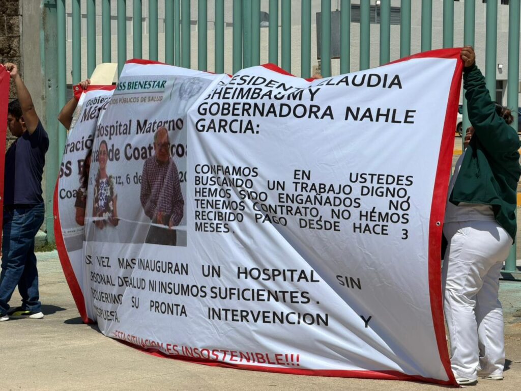 Desde hace tres meses, personal del IMSS-Bienestar Coatzacoalcos trabaja sin recibir salario Desde hace tres meses, personal del IMSS-Bienestar Coatzacoalcos trabaja sin recibir salario