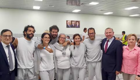 Salen de Israel mexicanos; los trasladan a Jordania para su repatriación Salen de Israel mexicanos; los trasladan a Jordania para su repatriación