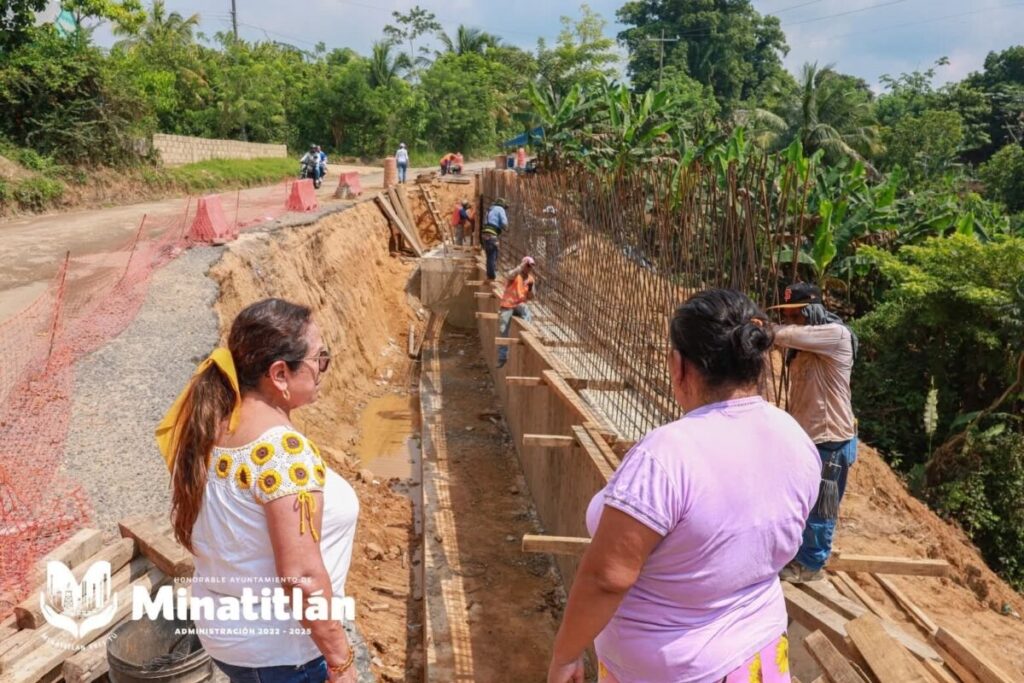 Supervisa Carmen Medel rehabilitación del tramo carretero 5 de Mayo – El Progreso