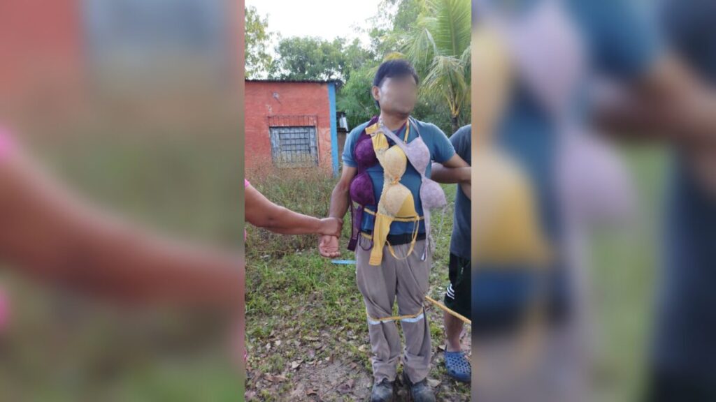 Habitantes de Oteapan detienen a presunto “roba brasieres”