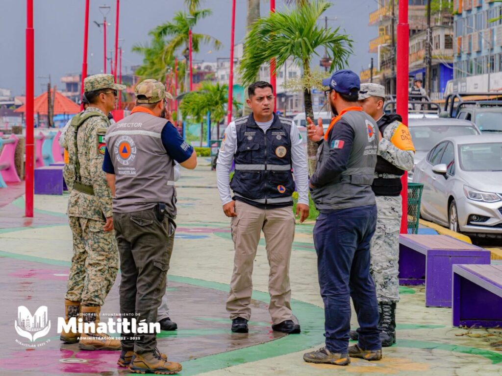 Supervisan autoridades niveles del río ante el Frente Frío No. 13 Supervisan autoridades niveles del río ante el Frente Frío No. 13